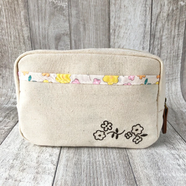 Studio Ghibli Totoro Jiji Botanical Pouch Canvas Cosmetic Bag Official Japan