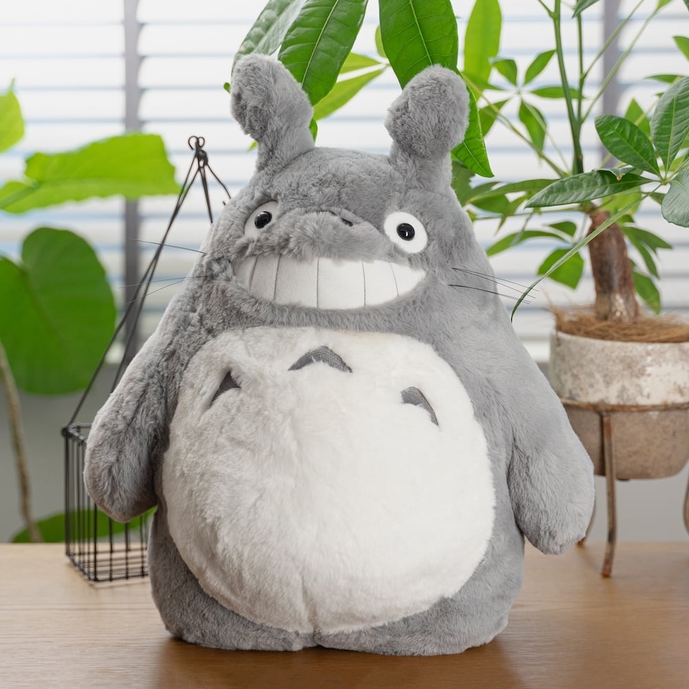 Studio Ghibli My Neighbour Totoro Big Totoro Smiling Fluffy Plush S 25cm K-8220