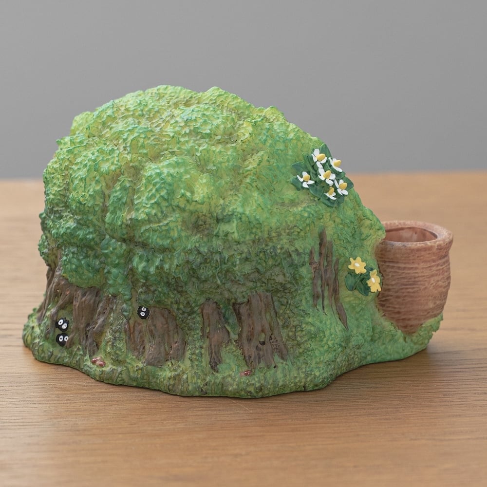 Studio Ghibli My Neighbour Totoro Totoro’s Home Diorama Pen Stand & Paperweight
