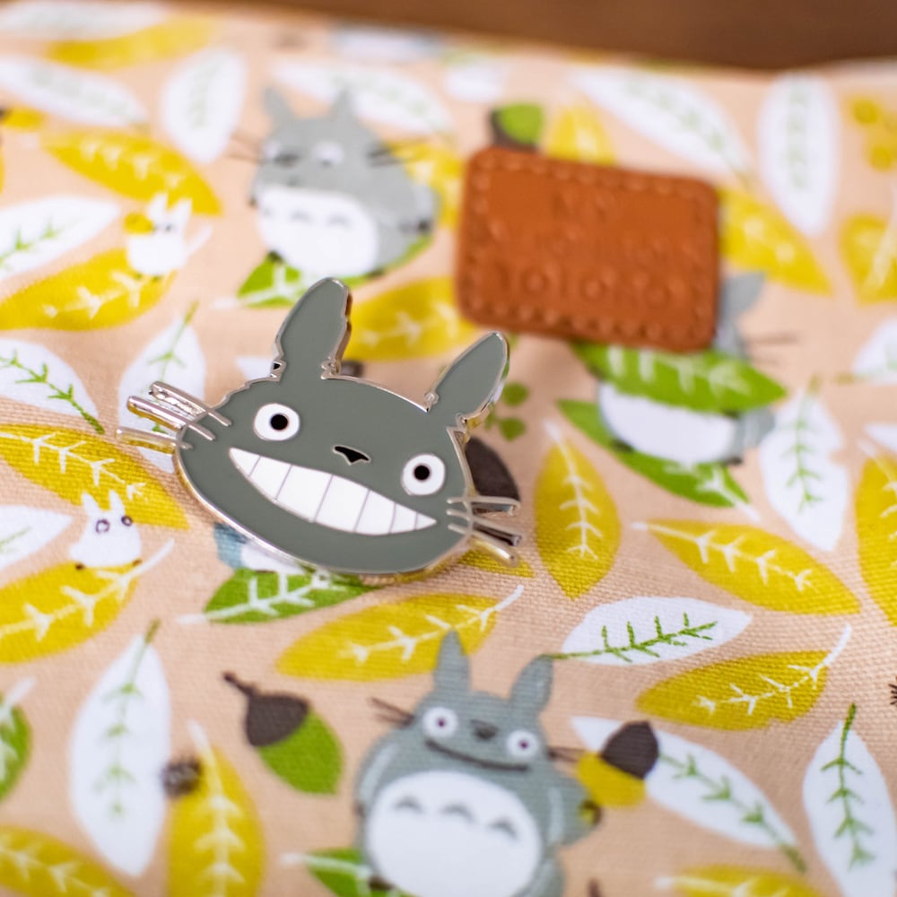 Studio Ghibli My Neighbour Totoro Big Totoro Pin Badge SP-01