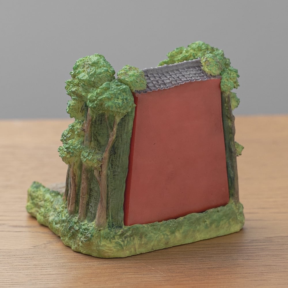 Studio Ghibli Spirited Away Stone Guardian Tunnel Diorama Tray & Paperweight