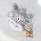 Studio Ghibli My Neighbor Totoro Plush Fluffy Seed Bundle in Hand Edition Rare
