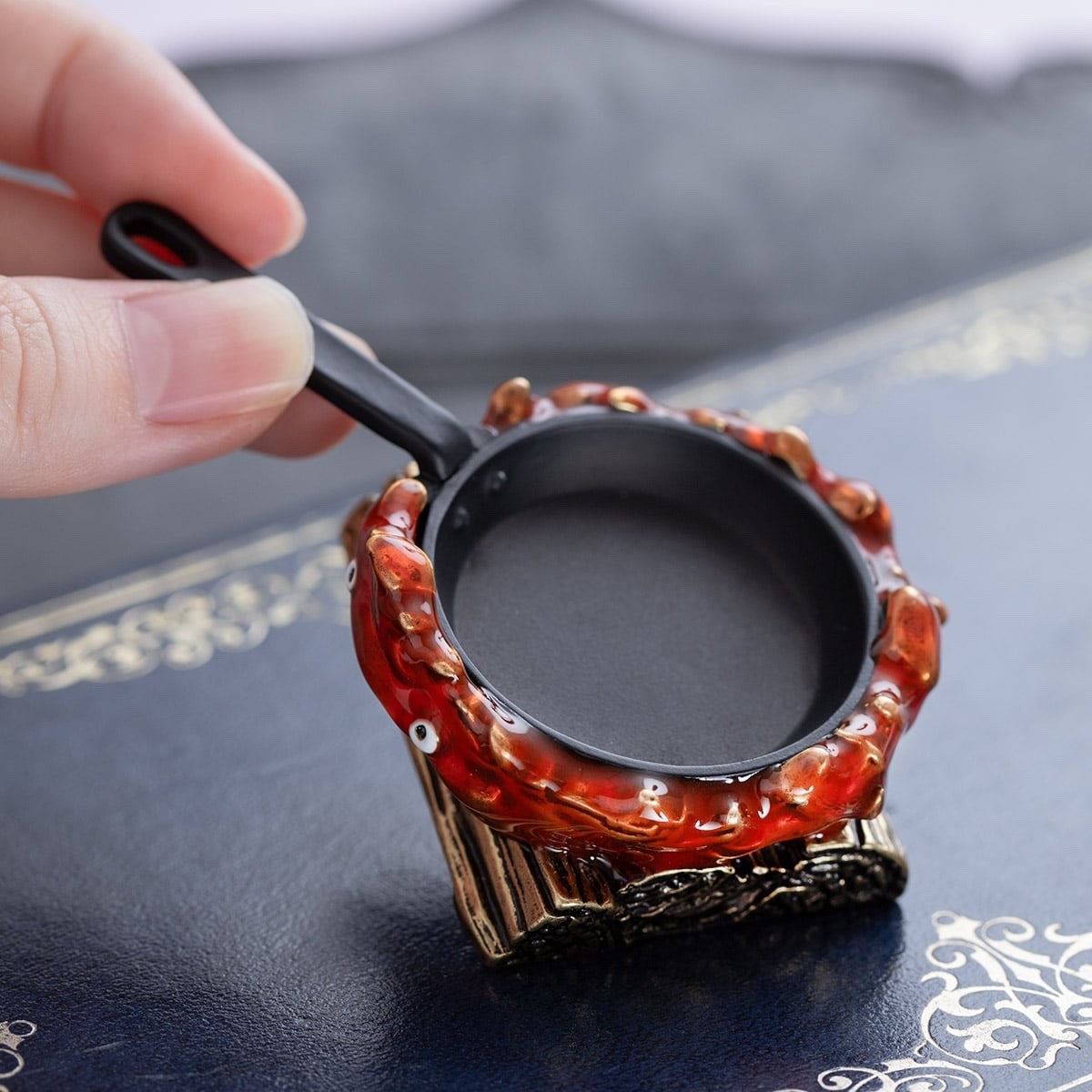 Studio Ghibli Howl’s Moving Castle Calcifer Antique Tray – Frying Pan Design
