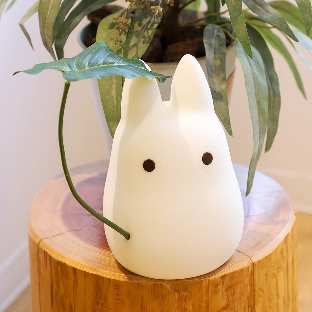 Studio Ghibli My Neighbor Totoro – Small Totoro Soft Silicone Room Lamp USB