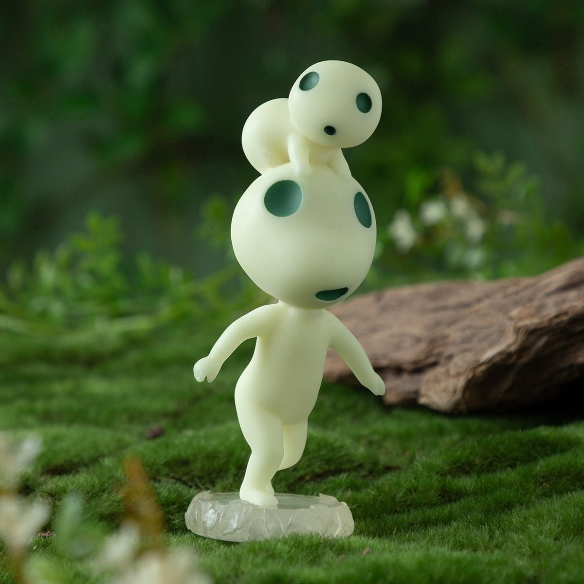 Studio Ghibli Princess Mononoke – Kodama Glow-in-the-Dark Figurine Collection