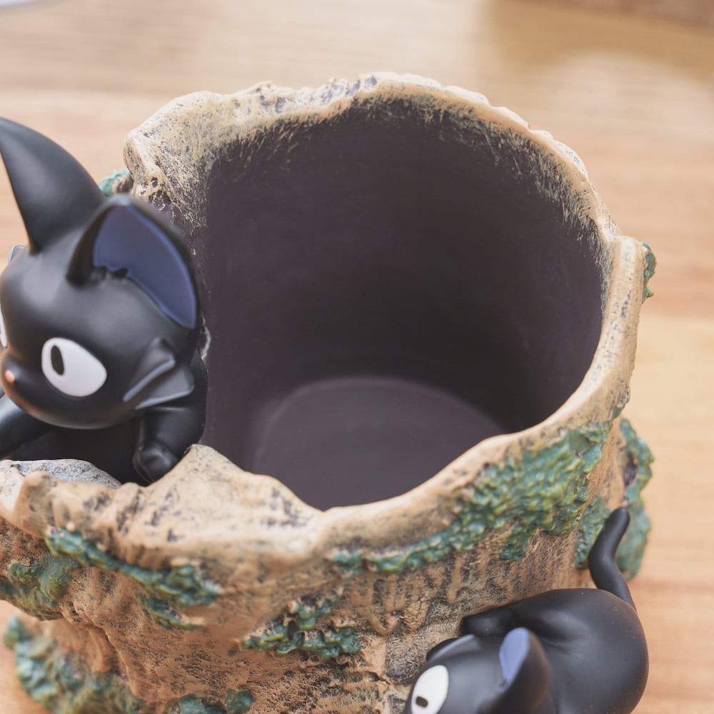 Studio Ghibli Kiki’s Delivery Service Jiji’s Hide and Seek Accessory Holder