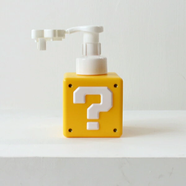 Nintendo Super Mario Foaming Hand Soap Bottle  Yoshi Star Dispenser  500ml Japan