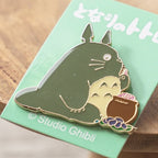 Studio Ghibli My Neighbour Totoro Sitting Big Totoro Pin Badge T-41