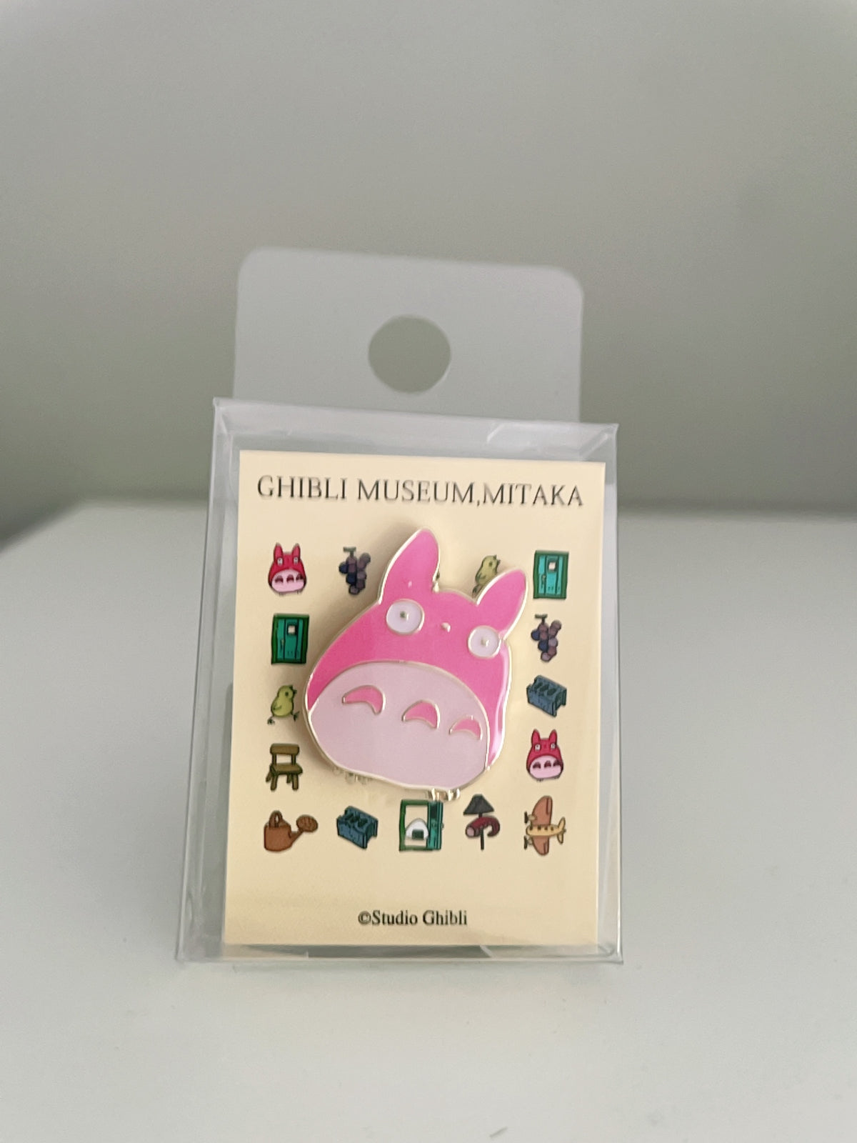 Studio Ghibli Museum Mitaka Museo Totoro Pink Totoro Pin Badge MDG-PIN-0007