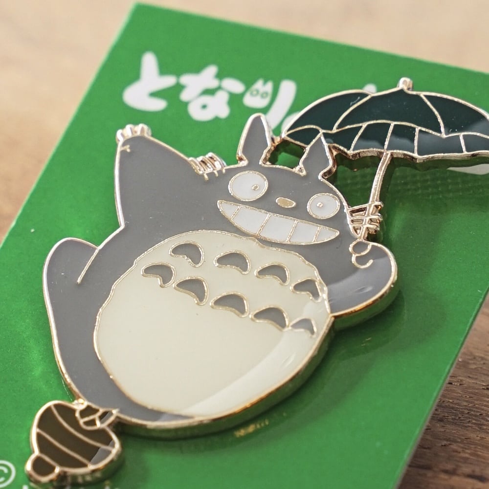 Studio Ghibli My Neighbour Totoro Flying Big Totoro Pin Badge T-03