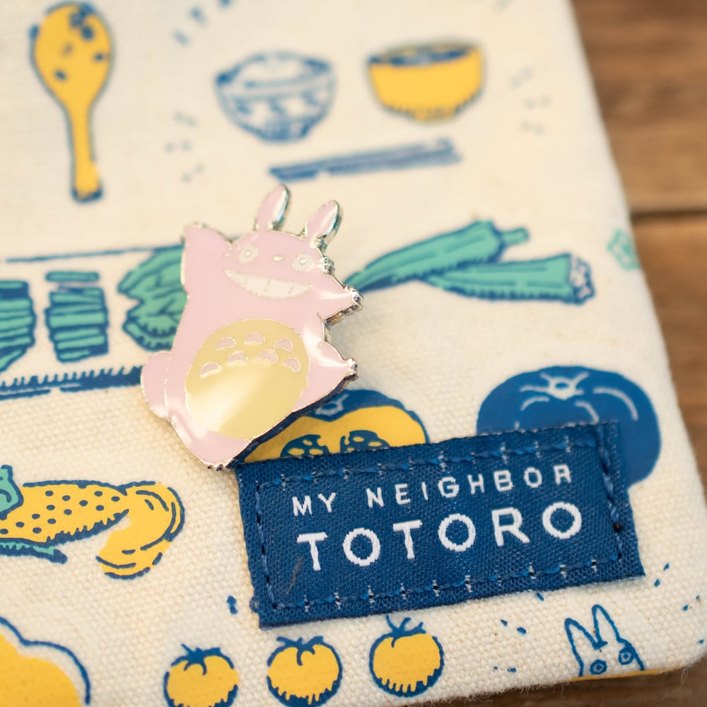 Studio Ghibli My Neighbour Totoro Big Totoro Pin Badge T-34