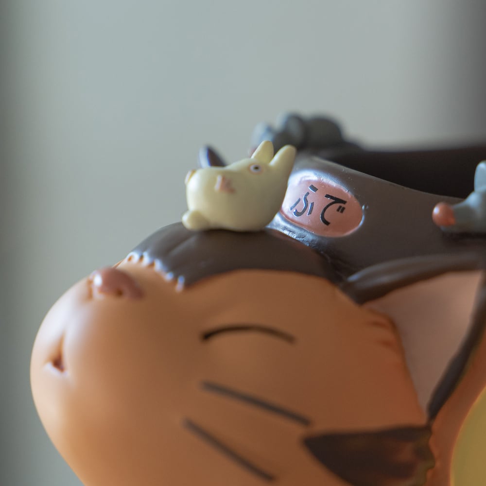 Studio Ghibli My Neighbor Totoro Catbus Stretching Pen Holder Desk Organiser